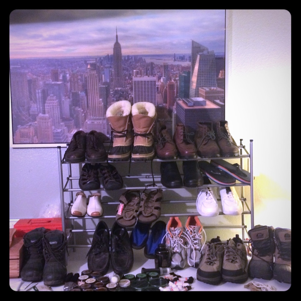 🎉SOLD!🎉Mens Shoes 13 - Everything best offer